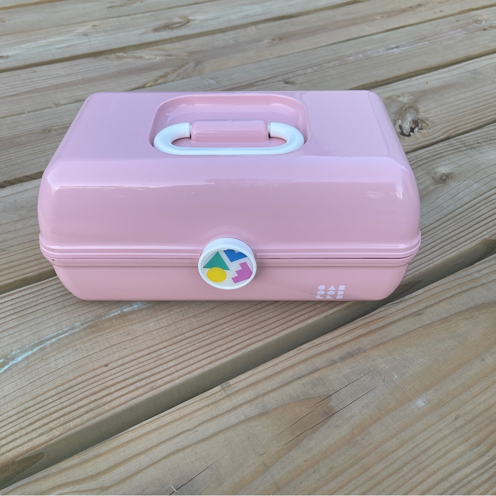 CABOODLES On The Go Girl Pink Makeup Classic Carrying Case Box Millennial Pink